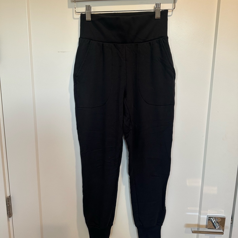 Nike High-Waisted Joggers